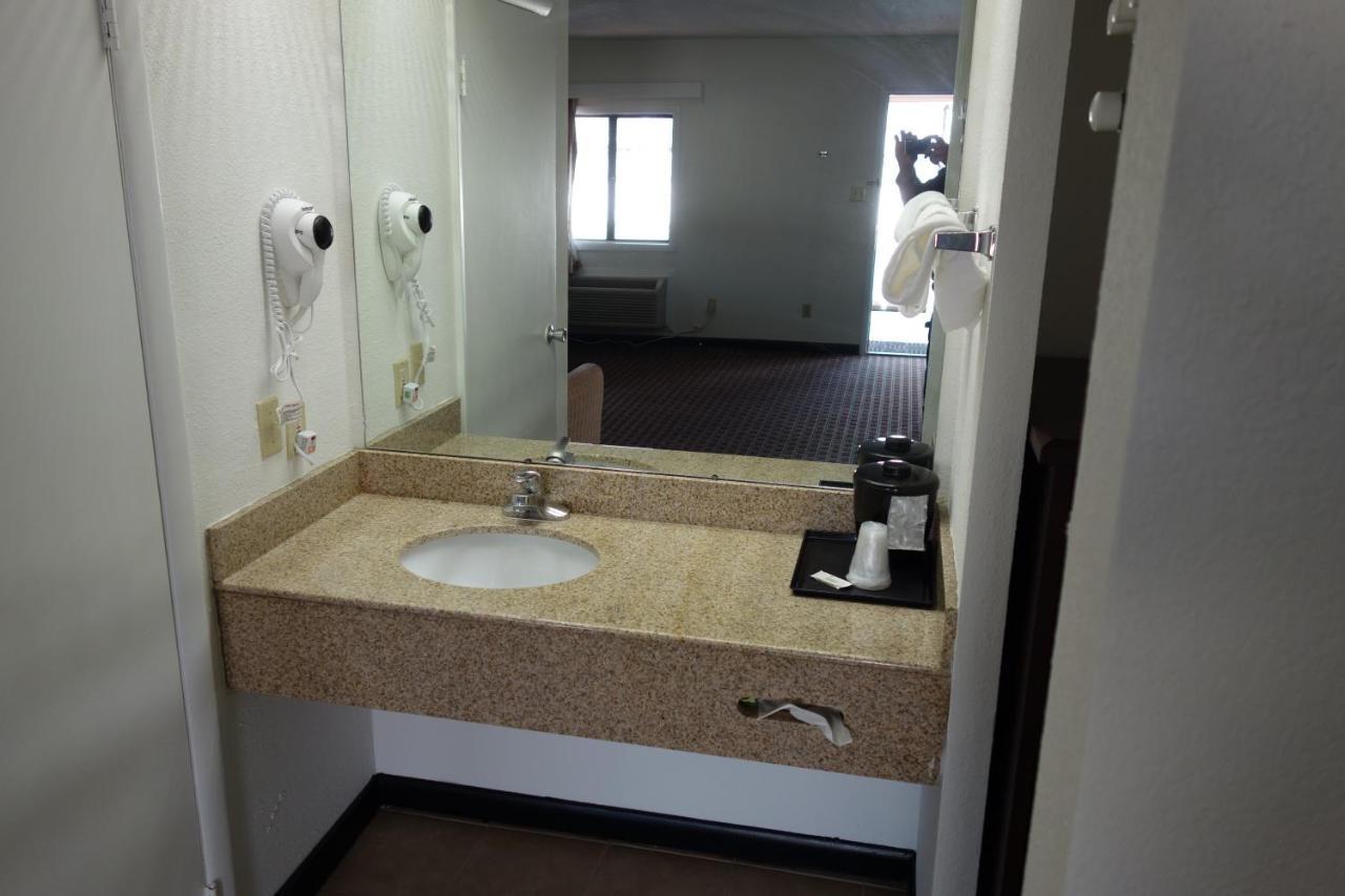 Vip Inn And Suites Huntsville Zewnętrze zdjęcie